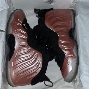 ROSE GOLD FOAMPOSITES!!! Size 5.5 gs